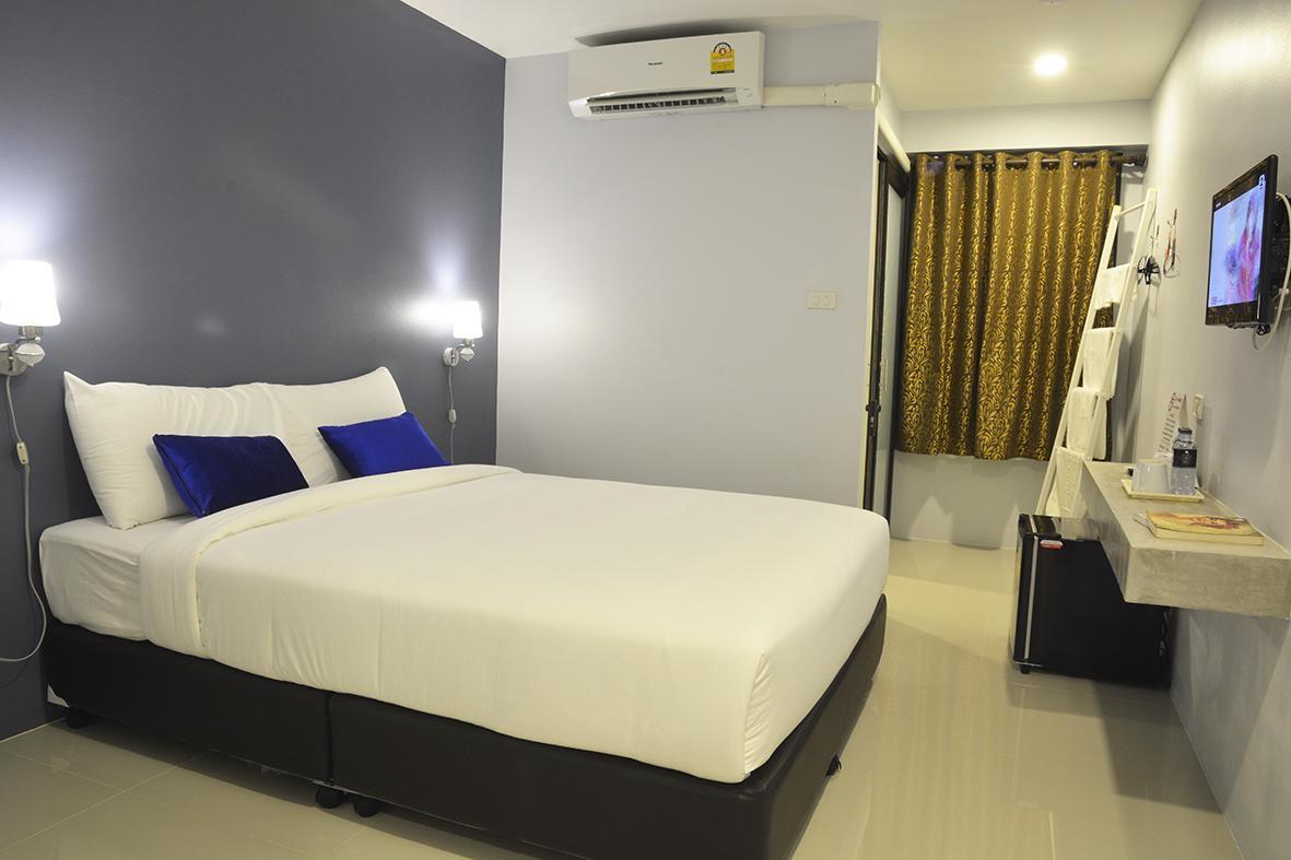 Hotel U Sleep Chiangmai à Chiang Mai Extérieur photo